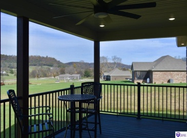 Heavenly Haven Drive, Horse Cave, Kentucky 42749, ,2 BathroomsBathrooms,For Sale,Heavenly Haven Drive,HK24004278
