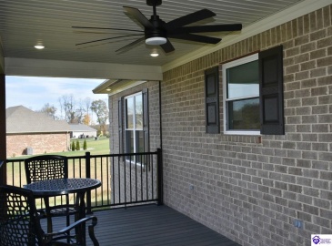 Heavenly Haven Drive, Horse Cave, Kentucky 42749, ,2 BathroomsBathrooms,For Sale,Heavenly Haven Drive,HK24004278