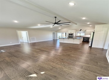 Heavenly Haven Drive, Horse Cave, Kentucky 42749, ,2 BathroomsBathrooms,For Sale,Heavenly Haven Drive,HK24004278