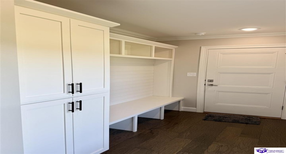 Heavenly Haven Drive, Horse Cave, Kentucky 42749, ,2 BathroomsBathrooms,For Sale,Heavenly Haven Drive,HK24004278