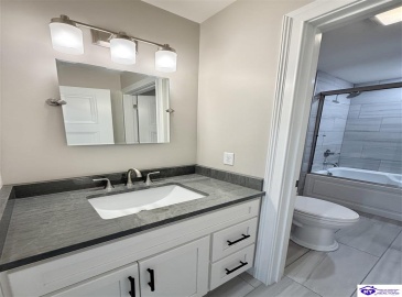 Heavenly Haven Drive, Horse Cave, Kentucky 42749, ,2 BathroomsBathrooms,For Sale,Heavenly Haven Drive,HK24004278