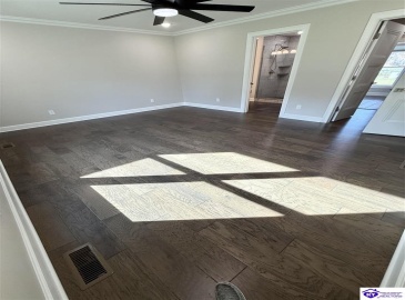 Heavenly Haven Drive, Horse Cave, Kentucky 42749, ,2 BathroomsBathrooms,For Sale,Heavenly Haven Drive,HK24004278