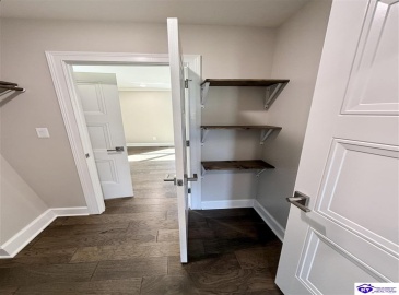 Heavenly Haven Drive, Horse Cave, Kentucky 42749, ,2 BathroomsBathrooms,For Sale,Heavenly Haven Drive,HK24004278