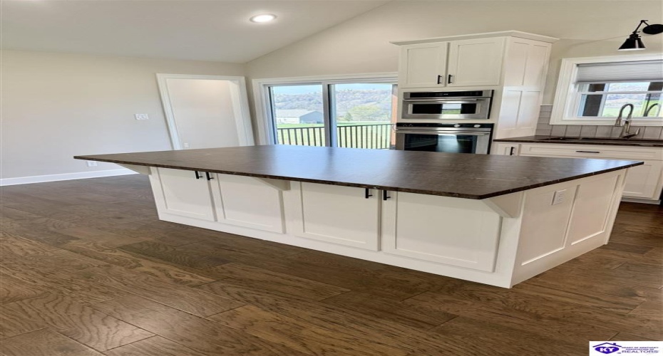 Heavenly Haven Drive, Horse Cave, Kentucky 42749, ,2 BathroomsBathrooms,For Sale,Heavenly Haven Drive,HK24004278