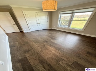 Heavenly Haven Drive, Horse Cave, Kentucky 42749, ,2 BathroomsBathrooms,For Sale,Heavenly Haven Drive,HK24004278