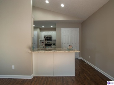 Thompson Road, Rineyville, Kentucky 40162, ,2 BathroomsBathrooms,For Sale,Thompson Road,HK24004279