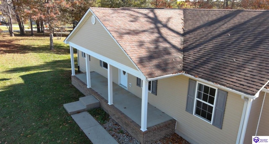 Thompson Road, Rineyville, Kentucky 40162, ,2 BathroomsBathrooms,For Sale,Thompson Road,HK24004279