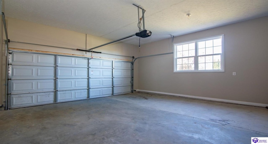 Thompson Road, Rineyville, Kentucky 40162, ,2 BathroomsBathrooms,For Sale,Thompson Road,HK24004279