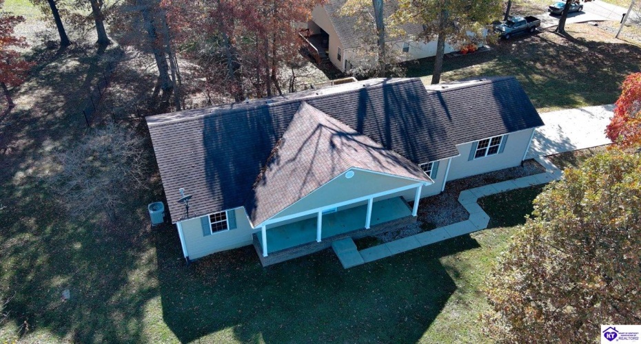 Thompson Road, Rineyville, Kentucky 40162, ,2 BathroomsBathrooms,For Sale,Thompson Road,HK24004279