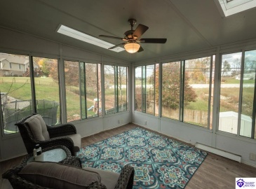 Amanda Jo Drive, Elizabethtown, Kentucky 42701, ,2 BathroomsBathrooms,For Sale,Amanda Jo Drive,HK24004280