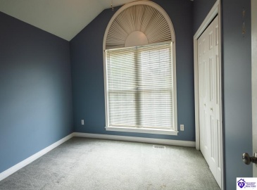 Amanda Jo Drive, Elizabethtown, Kentucky 42701, ,2 BathroomsBathrooms,For Sale,Amanda Jo Drive,HK24004280