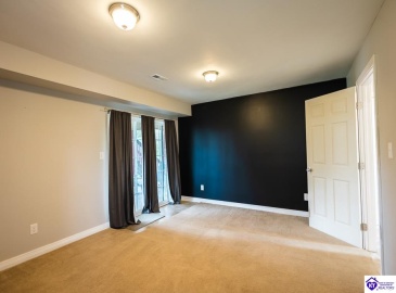 Amanda Jo Drive, Elizabethtown, Kentucky 42701, ,2 BathroomsBathrooms,For Sale,Amanda Jo Drive,HK24004280