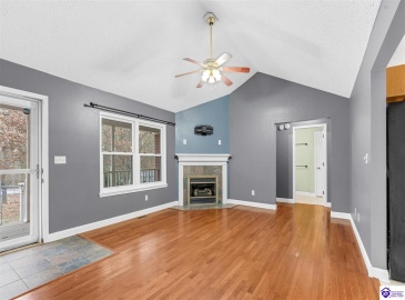 Cavalry Drive, Vine Grove, Kentucky 40175, ,3 BathroomsBathrooms,For Sale,Cavalry Drive,HK24004282