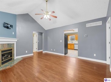 Cavalry Drive, Vine Grove, Kentucky 40175, ,3 BathroomsBathrooms,For Sale,Cavalry Drive,HK24004282