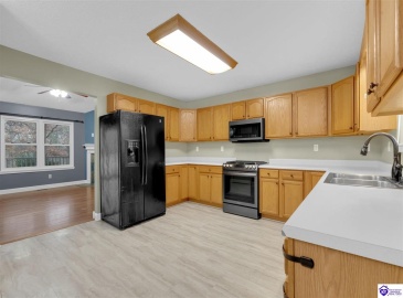 Cavalry Drive, Vine Grove, Kentucky 40175, ,3 BathroomsBathrooms,For Sale,Cavalry Drive,HK24004282