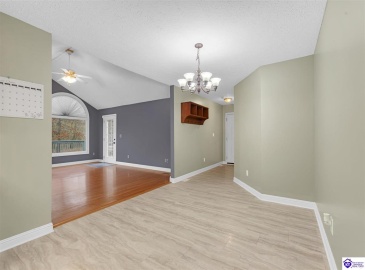 Cavalry Drive, Vine Grove, Kentucky 40175, ,3 BathroomsBathrooms,For Sale,Cavalry Drive,HK24004282