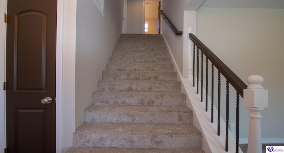 Church Street, Vine Grove, Kentucky 40175, ,3 BathroomsBathrooms,For Sale,Church Street,HK24004283