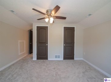 Church Street, Vine Grove, Kentucky 40175, ,3 BathroomsBathrooms,For Sale,Church Street,HK24004283