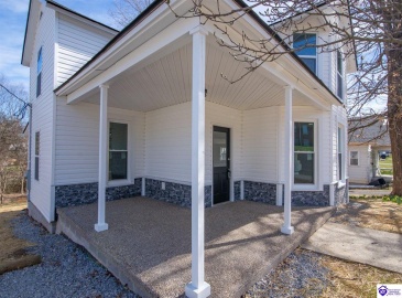 Church Street, Vine Grove, Kentucky 40175, ,3 BathroomsBathrooms,For Sale,Church Street,HK24004283