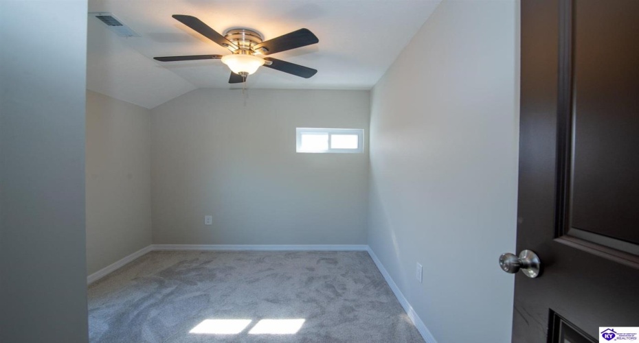 Church Street, Vine Grove, Kentucky 40175, ,3 BathroomsBathrooms,For Sale,Church Street,HK24004283