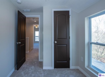 Church Street, Vine Grove, Kentucky 40175, ,3 BathroomsBathrooms,For Sale,Church Street,HK24004283