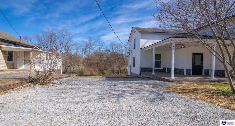 Church Street, Vine Grove, Kentucky 40175, ,3 BathroomsBathrooms,For Sale,Church Street,HK24004283