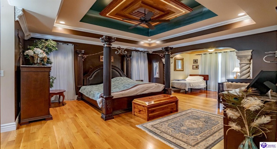 Highway 79, Brandenburg, Kentucky 40108, ,3 BathroomsBathrooms,For Sale,Highway 79,HK24004284