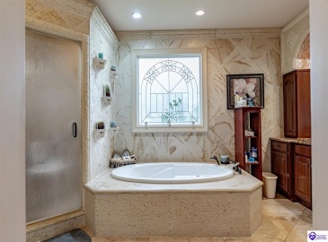 Highway 79, Brandenburg, Kentucky 40108, ,3 BathroomsBathrooms,For Sale,Highway 79,HK24004284