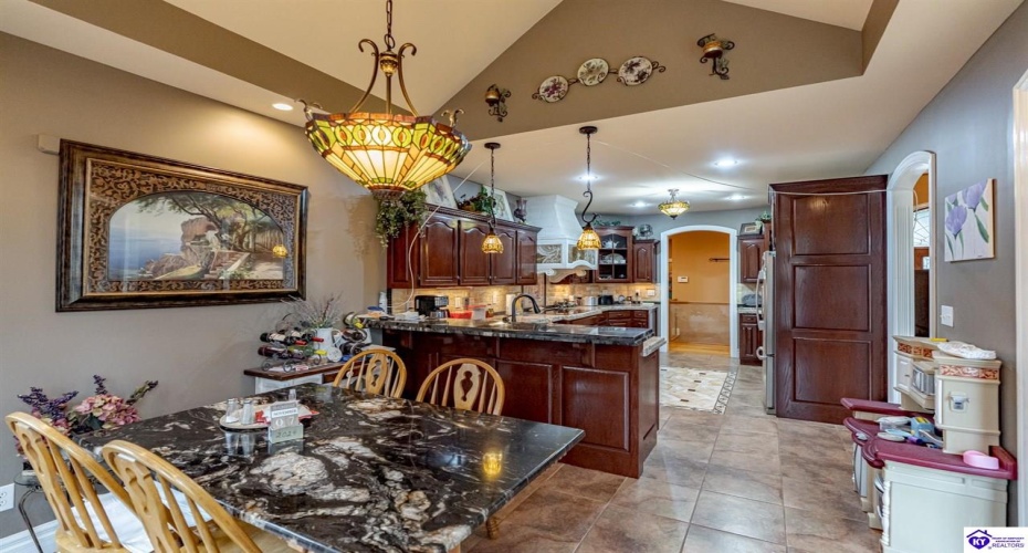 Highway 79, Brandenburg, Kentucky 40108, ,3 BathroomsBathrooms,For Sale,Highway 79,HK24004284