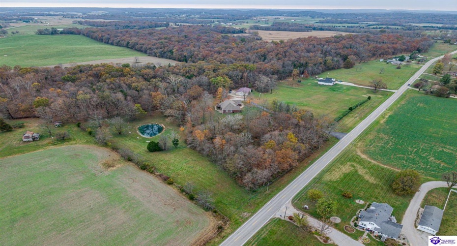 Highway 79, Brandenburg, Kentucky 40108, ,3 BathroomsBathrooms,For Sale,Highway 79,HK24004284