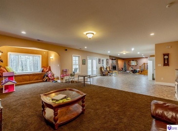 Highway 79, Brandenburg, Kentucky 40108, ,3 BathroomsBathrooms,For Sale,Highway 79,HK24004284