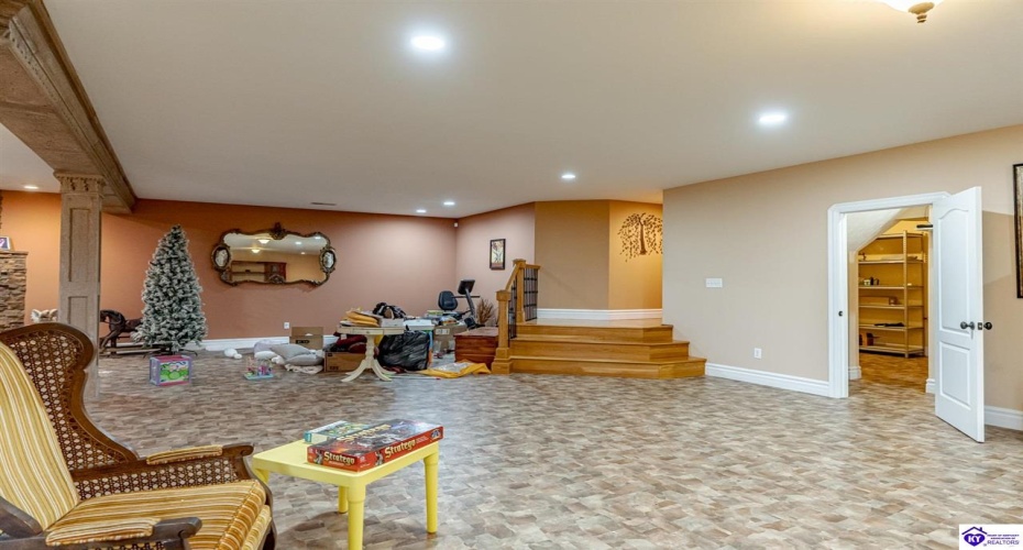 Highway 79, Brandenburg, Kentucky 40108, ,3 BathroomsBathrooms,For Sale,Highway 79,HK24004284