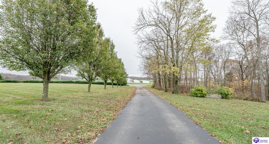 Highway 79, Brandenburg, Kentucky 40108, ,3 BathroomsBathrooms,For Sale,Highway 79,HK24004284