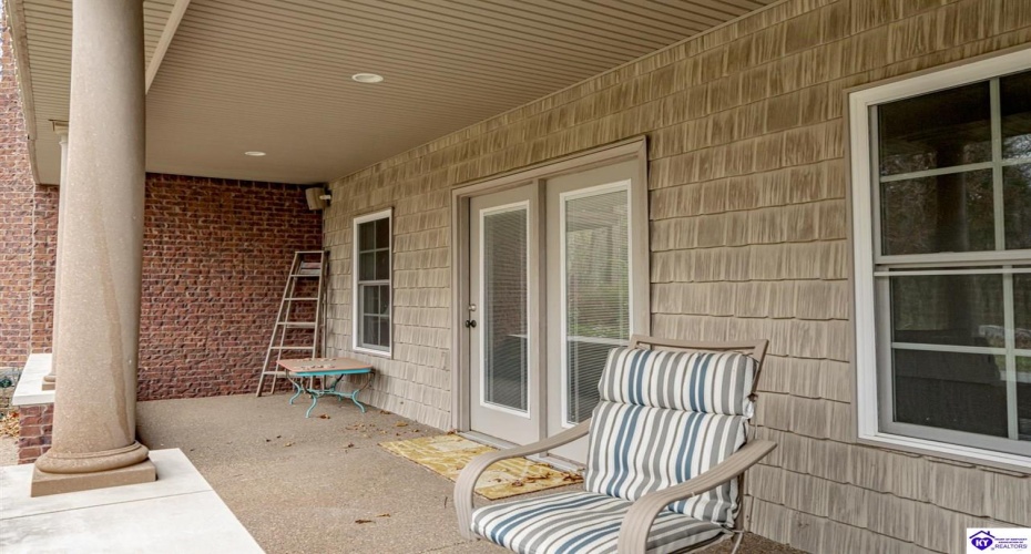 Highway 79, Brandenburg, Kentucky 40108, ,3 BathroomsBathrooms,For Sale,Highway 79,HK24004284