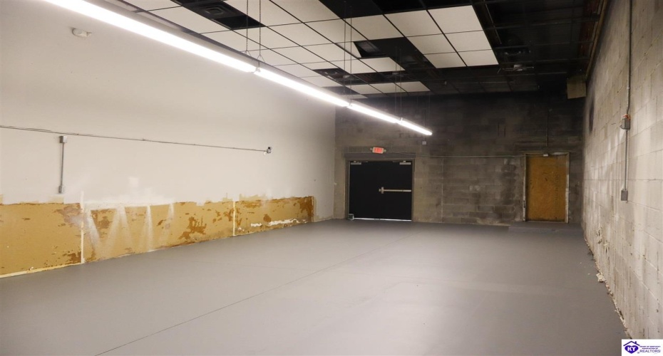 Dixie Avenue, Elizabethtown, Kentucky 42701, ,For Sale,Dixie Avenue,HK24004292