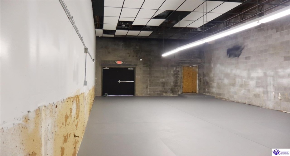 Dixie Avenue, Elizabethtown, Kentucky 42701, ,For Sale,Dixie Avenue,HK24004292