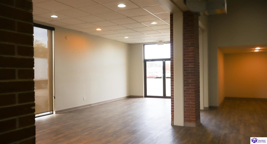 Dixie Avenue, Elizabethtown, Kentucky 42701, ,For Sale,Dixie Avenue,HK24004292