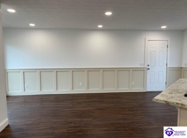 New Jackson Highway, Magnolia, Kentucky 42757, ,2 BathroomsBathrooms,For Sale,New Jackson Highway,HK24004287