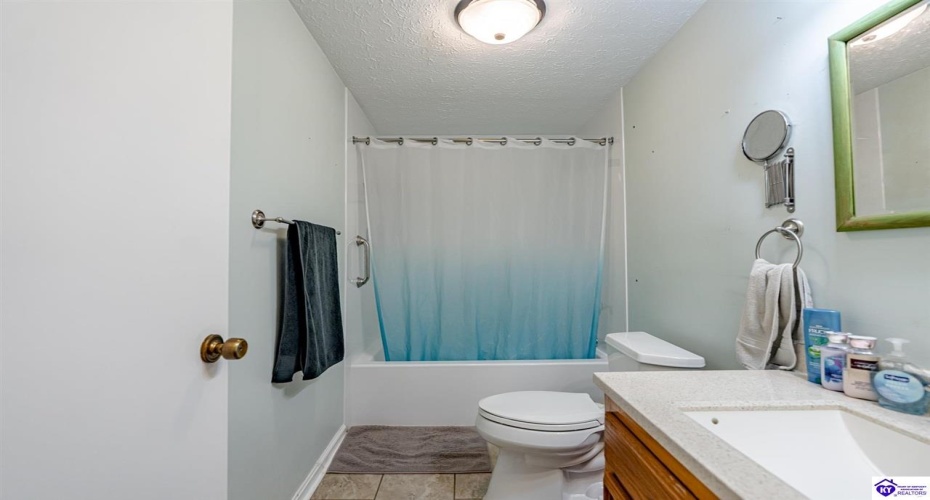 McCrary Road, Guston, Kentucky 40142, ,2 BathroomsBathrooms,For Sale,McCrary Road,HK24004288