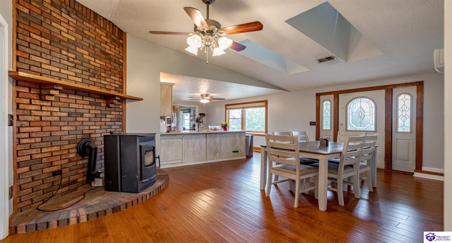 McCrary Road, Guston, Kentucky 40142, ,2 BathroomsBathrooms,For Sale,McCrary Road,HK24004288