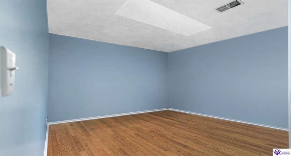 McCrary Road, Guston, Kentucky 40142, ,2 BathroomsBathrooms,For Sale,McCrary Road,HK24004288