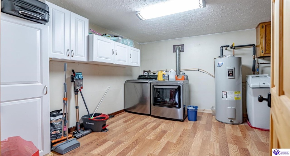 McCrary Road, Guston, Kentucky 40142, ,2 BathroomsBathrooms,For Sale,McCrary Road,HK24004288