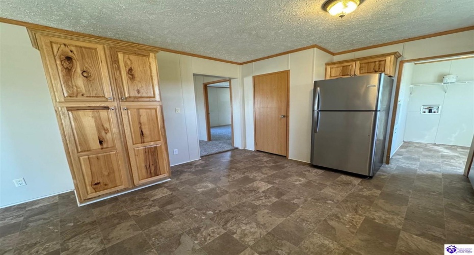 Shale Lane, Rineyville, Kentucky 40161, ,2 BathroomsBathrooms,For Sale,Shale Lane,HK24004289