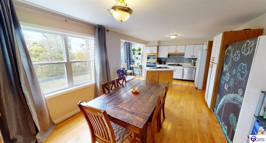 Otter Creek Road, Vine Grove, Kentucky 40175, ,3 BathroomsBathrooms,For Sale,Otter Creek Road,HK24004291