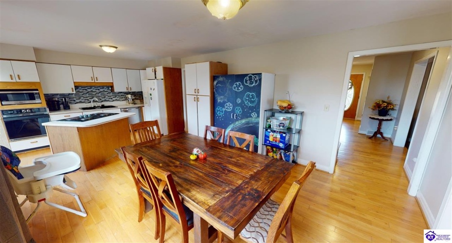 Otter Creek Road, Vine Grove, Kentucky 40175, ,3 BathroomsBathrooms,For Sale,Otter Creek Road,HK24004291