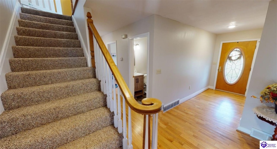 Otter Creek Road, Vine Grove, Kentucky 40175, ,3 BathroomsBathrooms,For Sale,Otter Creek Road,HK24004291