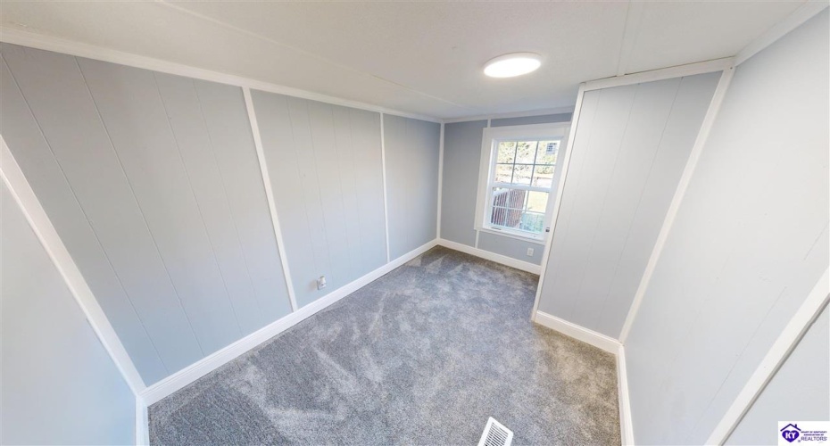 Teresa Road, Elizabethtown, Kentucky 42701, ,2 BathroomsBathrooms,For Sale,Teresa Road,HK24004293