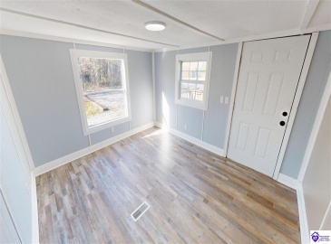 Teresa Road, Elizabethtown, Kentucky 42701, ,2 BathroomsBathrooms,For Sale,Teresa Road,HK24004293