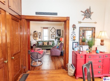 Beech Street, Glendale, Kentucky 42740, ,2 BathroomsBathrooms,For Sale,Beech Street,HK24004294