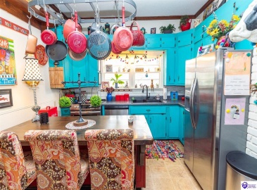 Beech Street, Glendale, Kentucky 42740, ,2 BathroomsBathrooms,For Sale,Beech Street,HK24004294